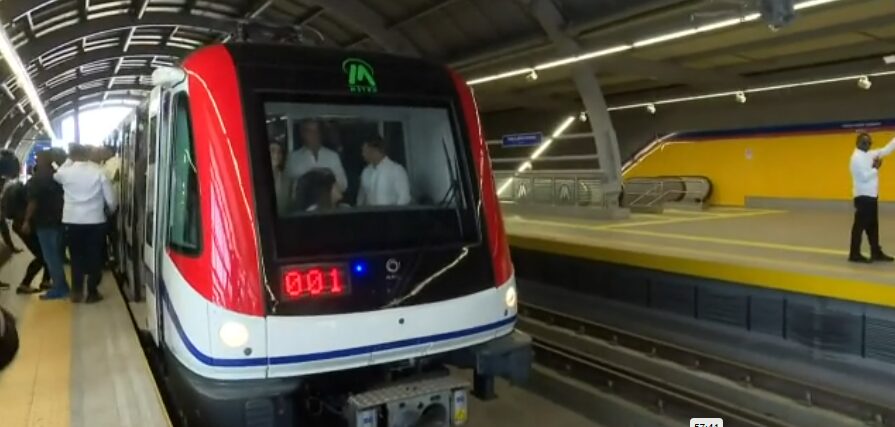 Abinader deja inaugurada de la línea 2-C del Metro