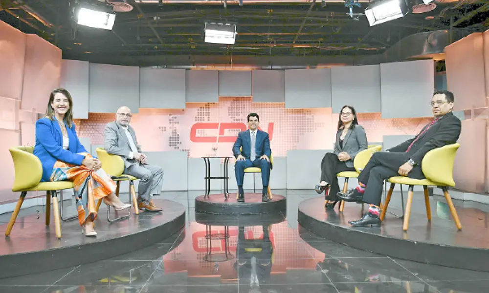 Durante la entrevista se realizó un balance de la gestión del INAPA.