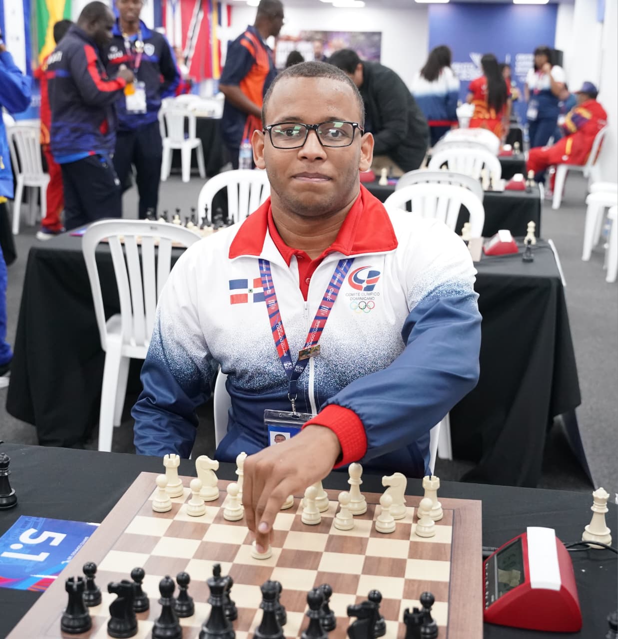El maestro internacional Josué Araújo se dio un baño de oro en el llamado 'juego ciencia'